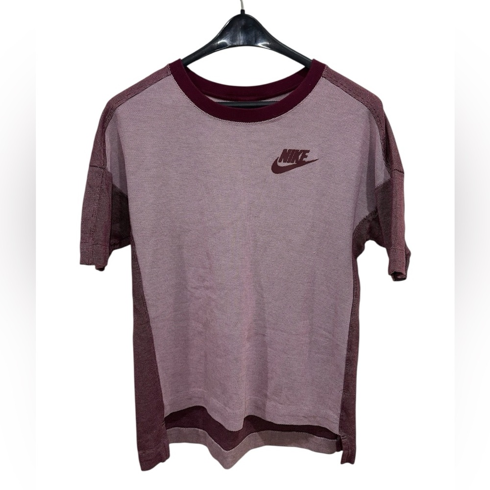 Nike Women’s Short Sleeve Top